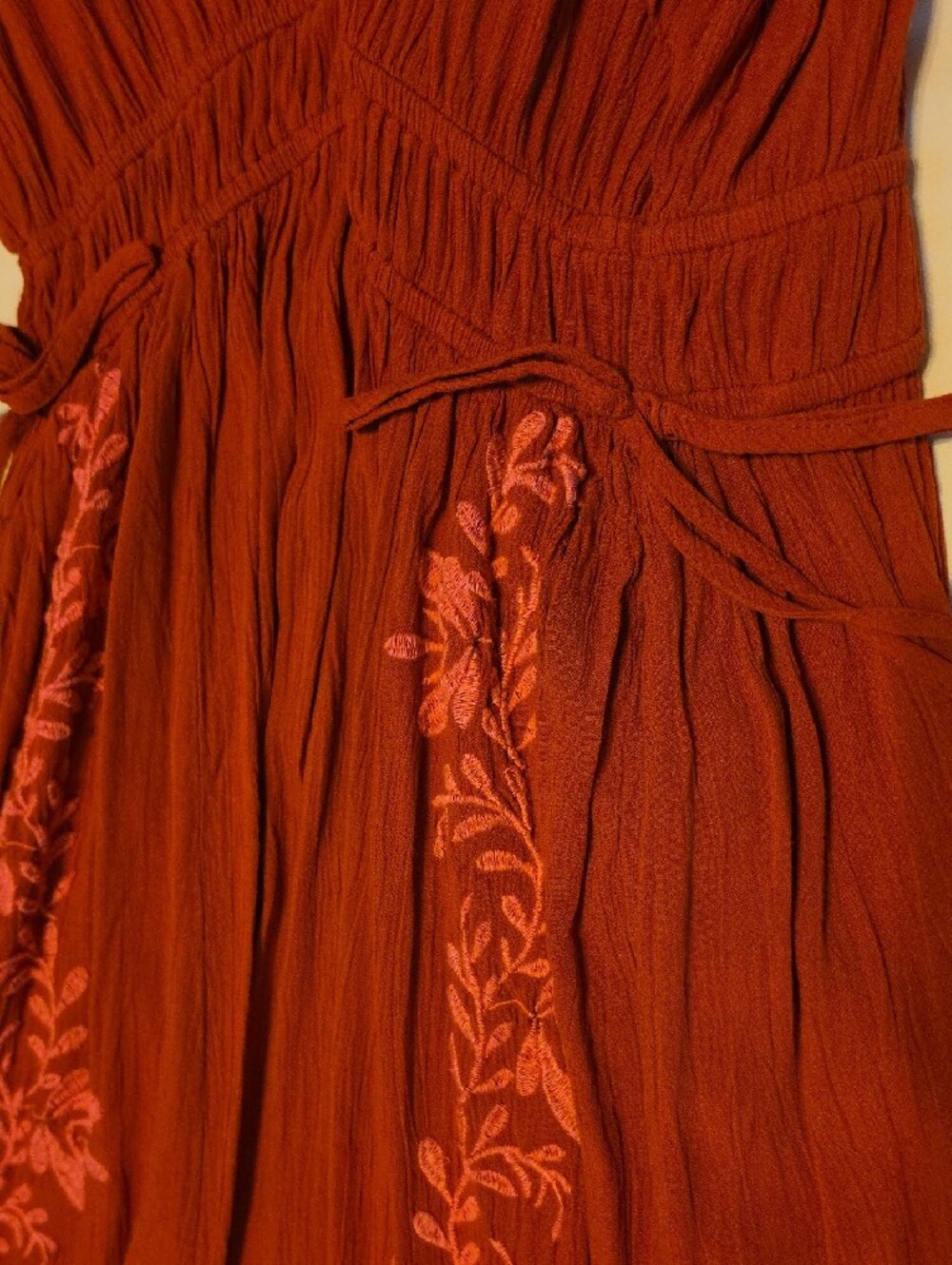 Knox Rose Red Textured Maxi Dress - Picture 3 of 7